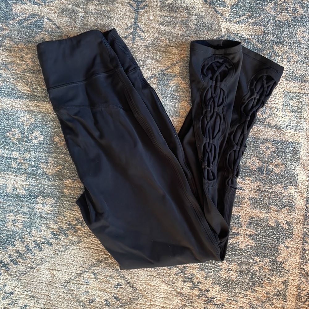 Lululemon 25” leggings